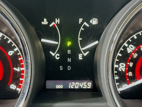 Used 2013 Toyota Highlander Limited image 18