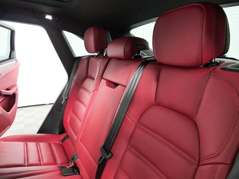 New 2026 Porsche Macan GTS AWD/4WD image 23