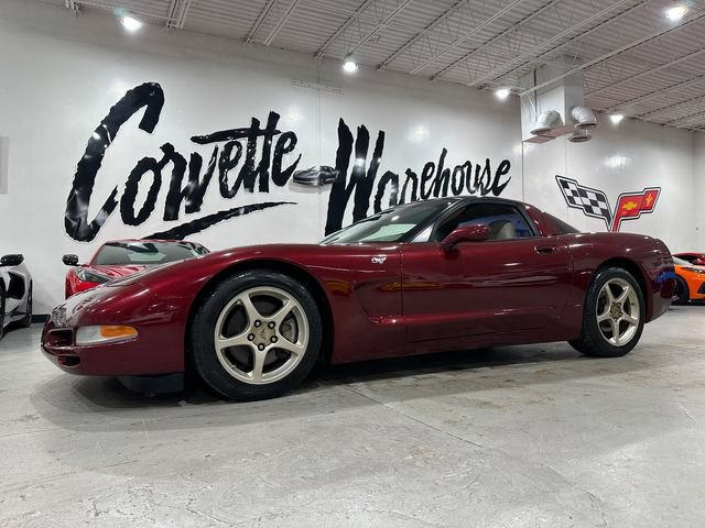 Used 2003 Chevrolet Corvette Coupe w/ Preferred Equipment Group RWD image 31