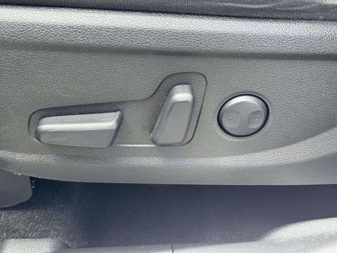 Used 2023 Hyundai Santa Fe SEL AWD/4WD image 17