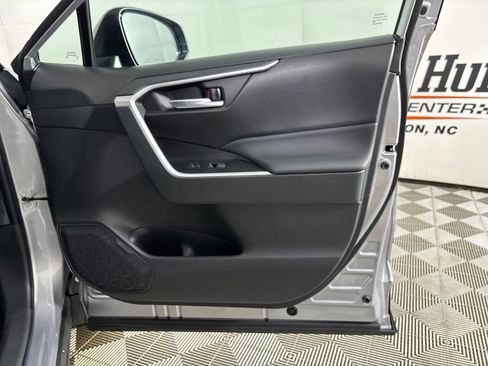 Used 2023 Toyota RAV4 XLE w/ Convenience Package FWD image 30