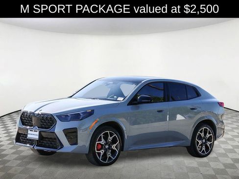 Used 2026 BMW X2 xDrive28i w/ Technology Package AWD/4WD image 3