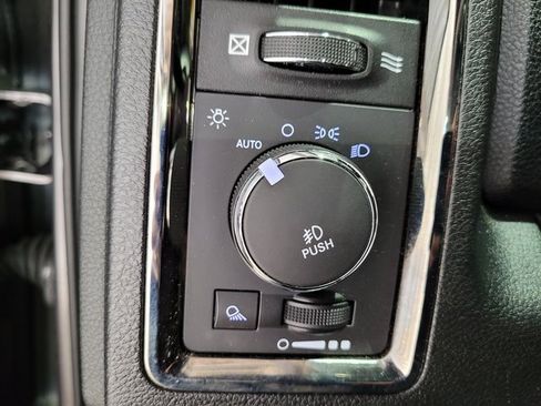 Used 2016 RAM 1500 Sport w/ Sport Premium Group image 55