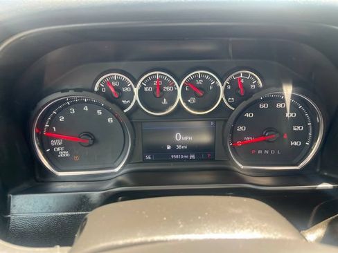 Used 2021 Chevrolet Silverado 1500 LT AWD/4WD image 20