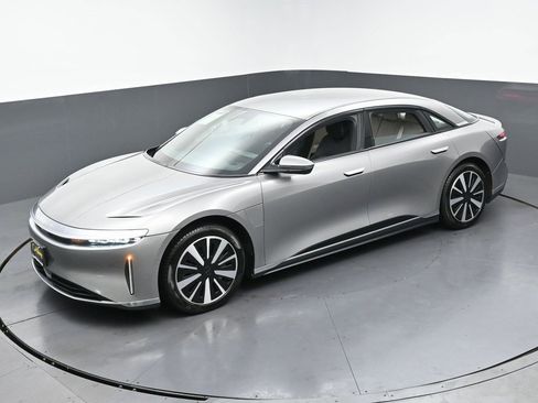 Used 2024 Lucid Air Touring image 42