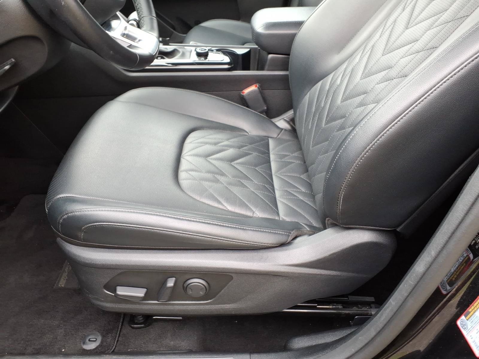 Used 2023 Kia Sportage X-Line w/ X-Line Premium Package AWD/4WD image 18