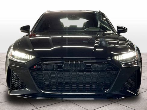 Used 2022 Audi RS 6 w/ Executive Package image 3