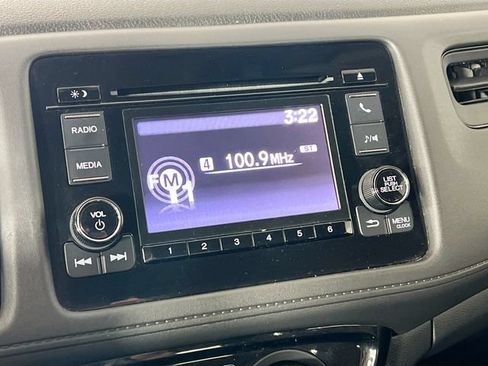 Used 2021 Honda HR-V LX image 15