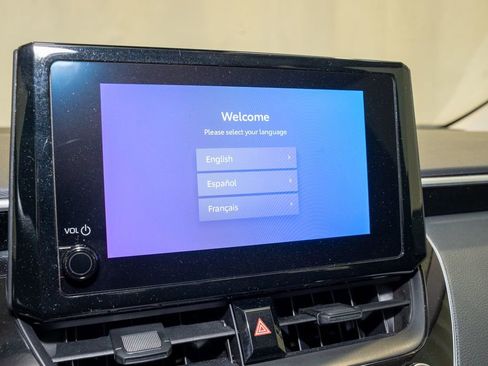 Used 2024 Toyota Corolla LE image 12