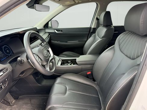 Used 2024 Hyundai Palisade Limited AWD/4WD image 6