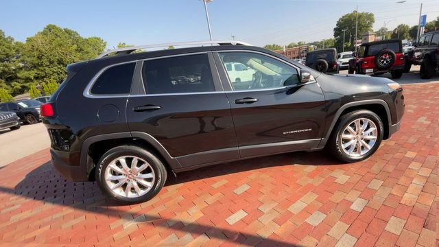 Used 2016 Jeep Cherokee Limited FWD image 2