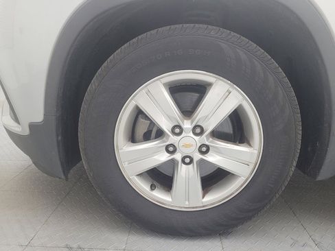 Used 2019 Chevrolet Trax LT w/ LT Convenience Package image 31