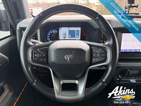 Used 2021 Ford Bronco Badlands image 22