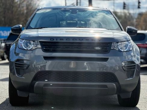 Used 2019 Land Rover Discovery Sport SE image 8