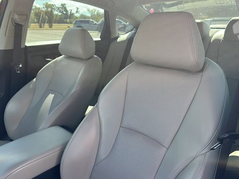 Used 2023 Honda Accord EX-L image 14