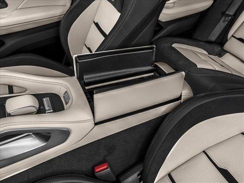 New 2026 Mercedes-Benz GLE 53 AMG AMG GLE 53 image 9