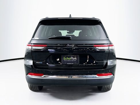 Used 2022 Jeep Grand Cherokee Limited 4xe image 7