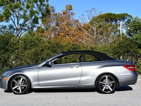 Used 2011 Mercedes-Benz E 350 Cabriolet image 34