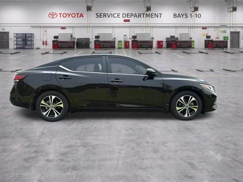 Used 2022 Nissan Sentra SV w/ Trunk Package FWD image 8