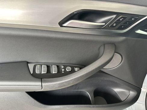 Used 2024 BMW X4 M40i w/ Premium Package image 11