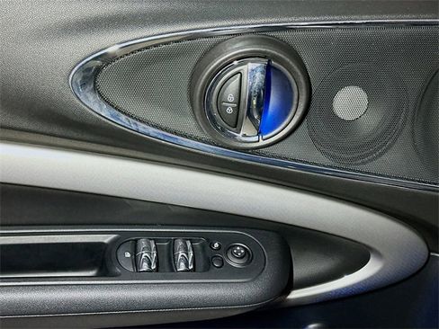 Used 2022 MINI Cooper Clubman John Cooper Works image 15