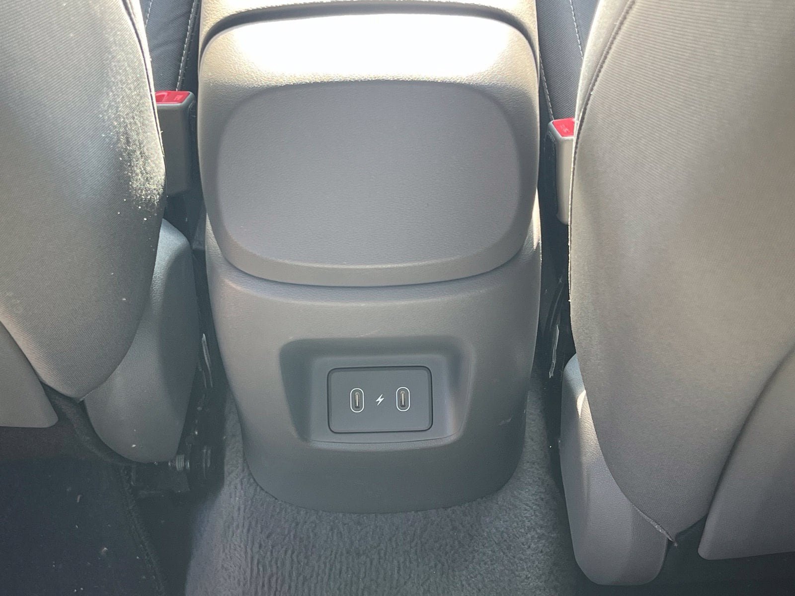 Used 2024 Hyundai Elantra Blue FWD image 17