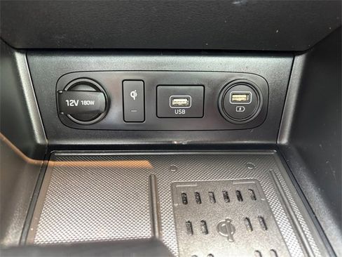 Used 2020 Hyundai Sonata Limited image 25