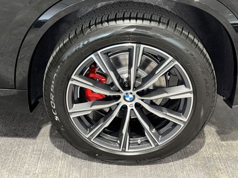 New 2026 BMW X5 xDrive40i w/ M Sport Package image 25