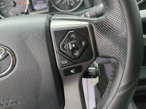 Used 2016 Toyota Tacoma 4x4 Double Cab image 28