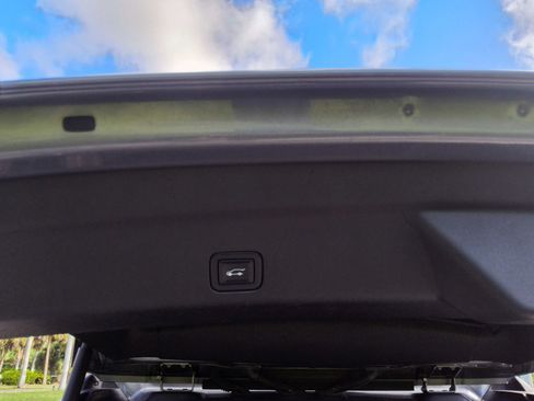 Used 2021 Chevrolet Tahoe RST RWD image 52