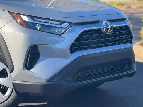 New 2025 Toyota RAV4 LE image 4