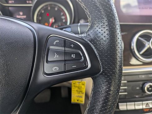 Used 2019 Mercedes-Benz CLA 250 image 27