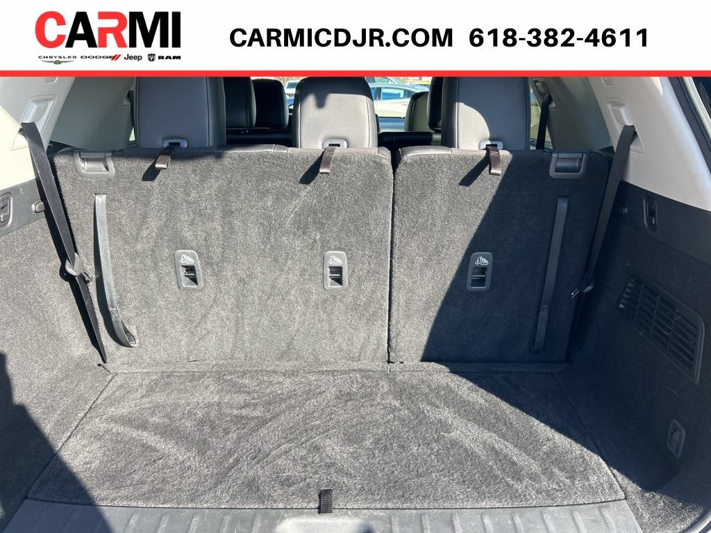 Used 2023 Nissan Pathfinder SL AWD/4WD image 35