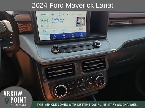 Used 2024 Ford Maverick Lariat AWD/4WD image 25