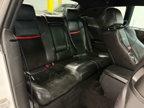 Used 2014 Dodge Challenger SRT8 w/ Harman/Kardon Audio Group image 17
