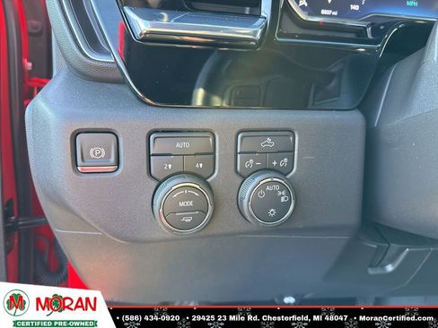Used 2024 Chevrolet Silverado 1500 LT image 16