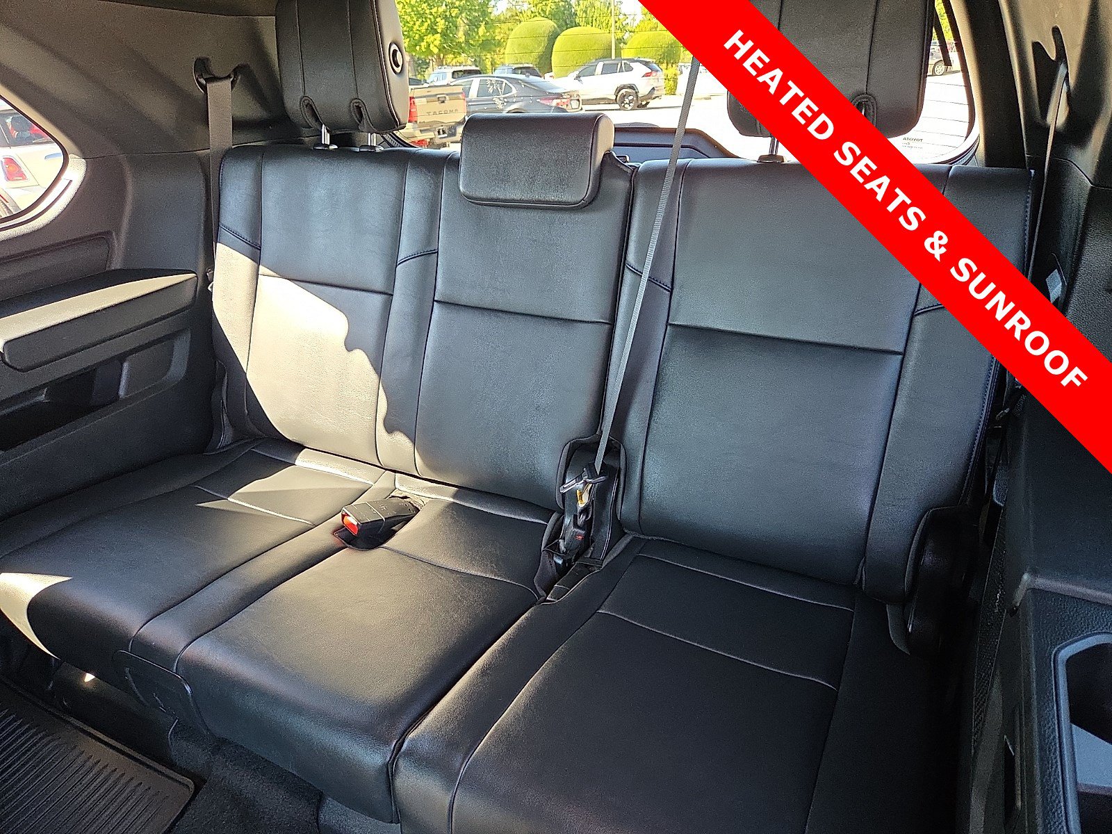 Used 2024 Toyota Sequoia Platinum AWD/4WD image 10
