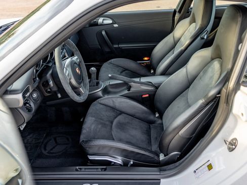 Used 2007 Porsche 911 GT3 RS image 12