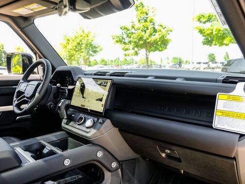 New 2026 Land Rover Defender 110 S AWD/4WD image 16