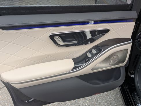 Certified 2021 Mercedes-Benz S 580 4MATIC Sedan image 25