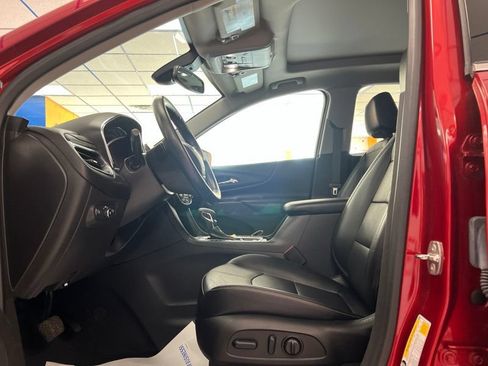 Used 2024 Chevrolet Equinox Premier AWD/4WD image 18