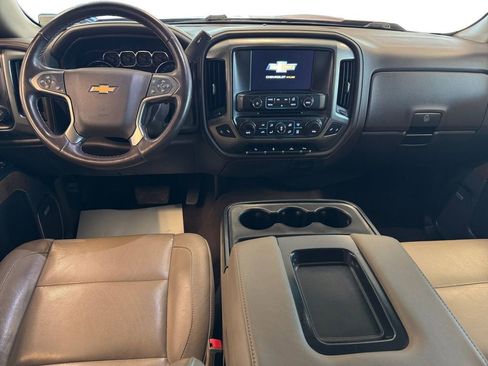 Used 2018 Chevrolet Silverado 1500 LTZ w/ Sport Package AWD/4WD image 12
