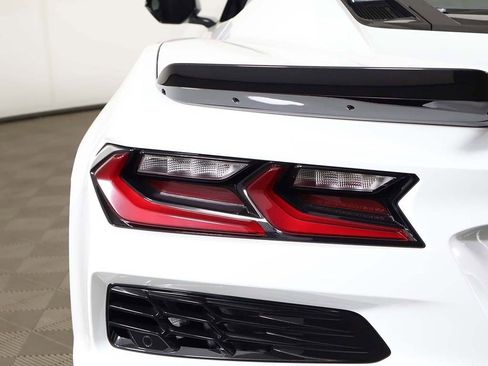 Used 2025 Chevrolet Corvette Z06 w/ Battery Protection Package image 16