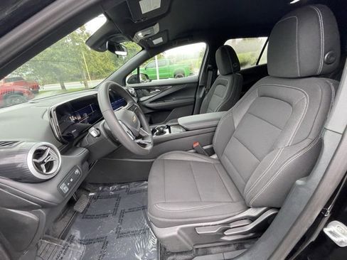 New 2026 Chevrolet Blazer EV LT image 16
