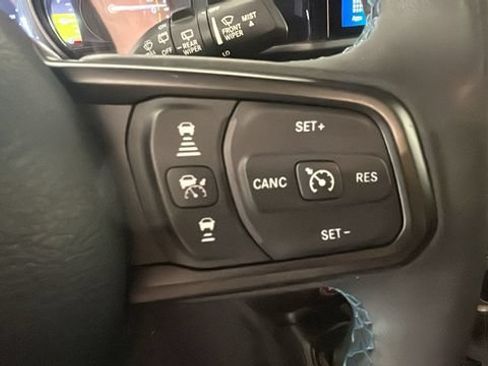 Used 2024 Jeep Wrangler Unlimited Rubicon 4xe AWD/4WD image 14
