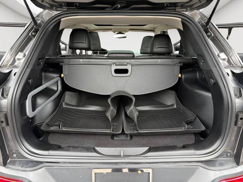 Used 2014 Jeep Cherokee Limited FWD image 14