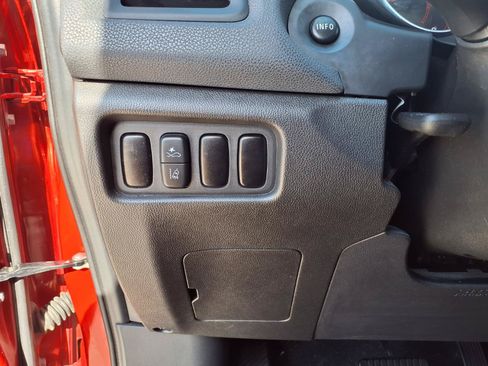 Used 2021 Mitsubishi Outlander Sport ES FWD image 22