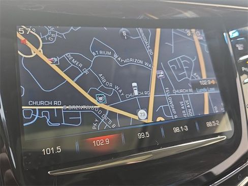 Used 2015 Cadillac Escalade Premium image 22