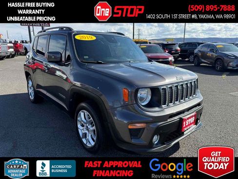 Used 2019 Jeep Renegade Latitude FWD image 1