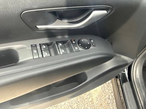Used 2026 Hyundai Tucson SE FWD image 12